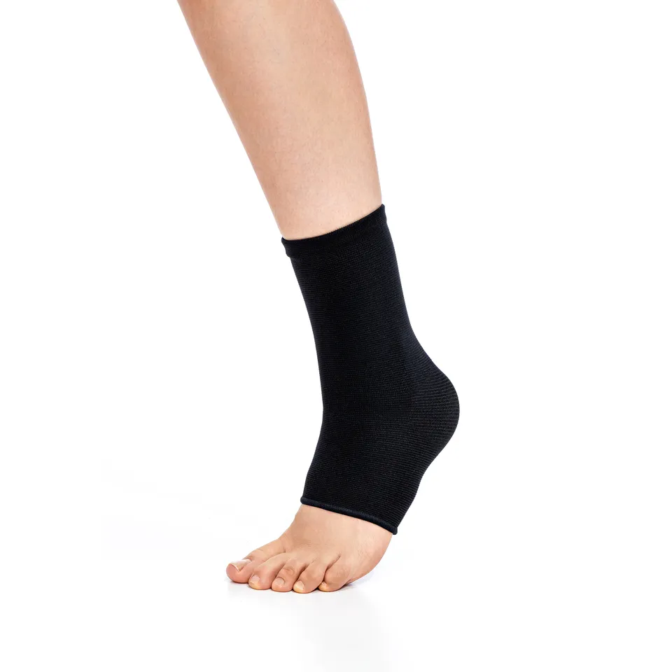 antar-at53017-elastische-sprunggelenkorthese-nylon-s-xl image 1